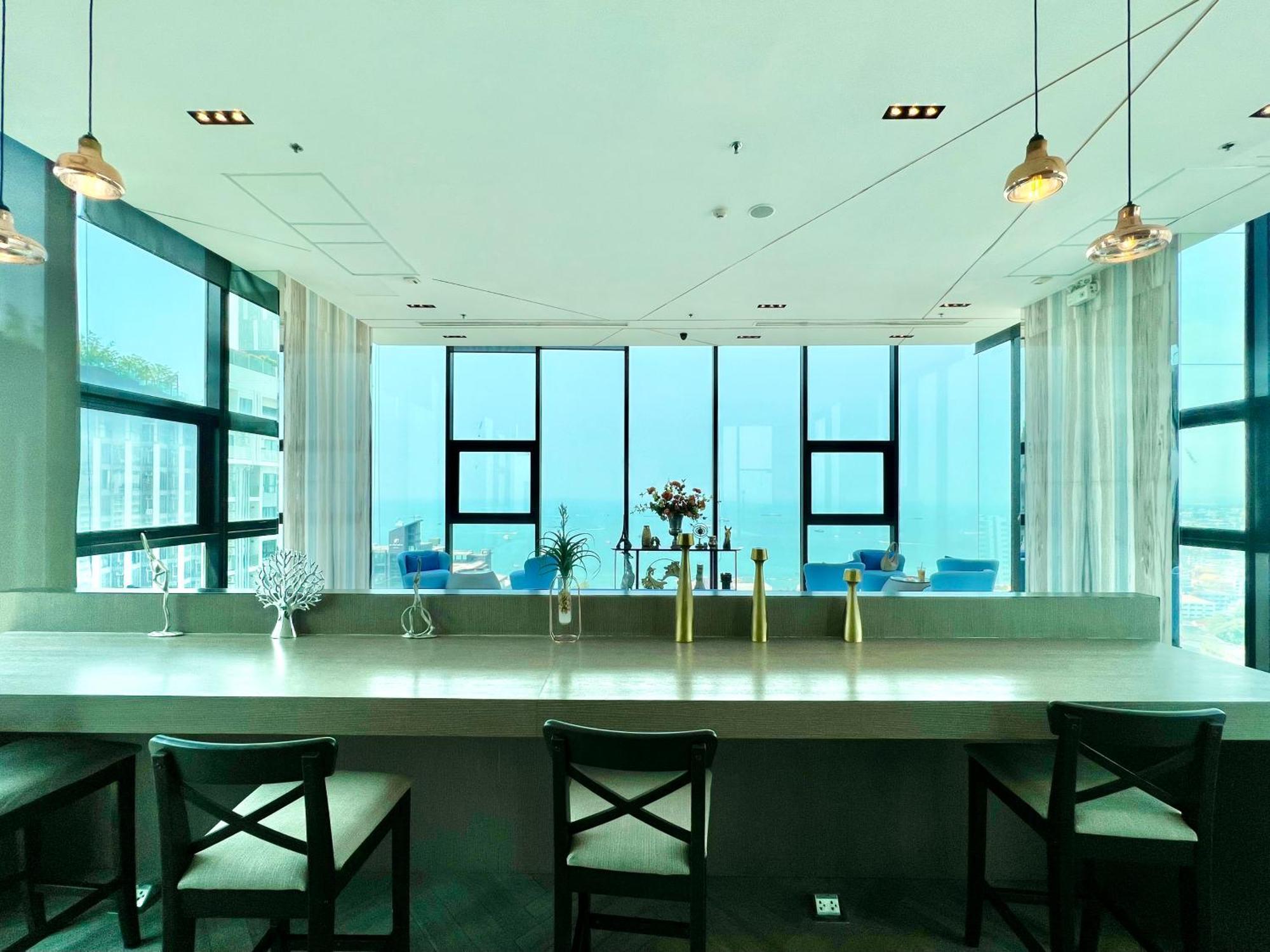 Sea View Pattaya Beach @The Base Central Pattaya Bagian luar foto
